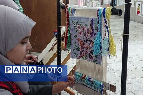 هنرهایی که نفس میکشند؛ با هنرمندی دانش‌آموزان دبستان امید بهارستان‌دو