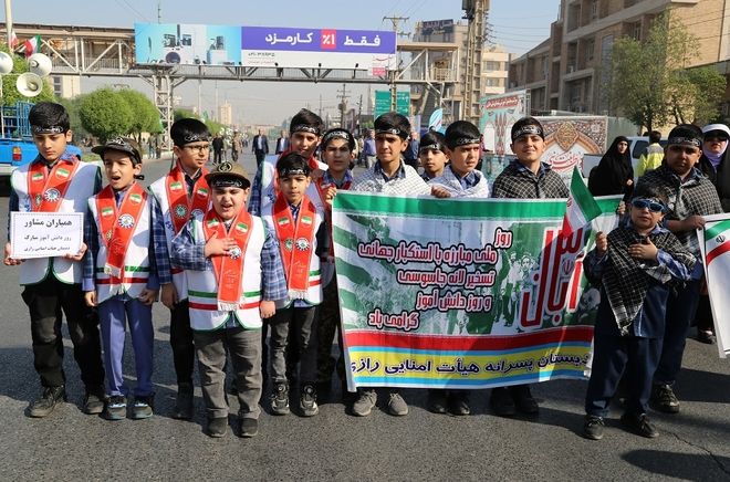 دانش‌آموزان دیروز و امروز،حماسه سازان یوم الله 13 آبان 1404