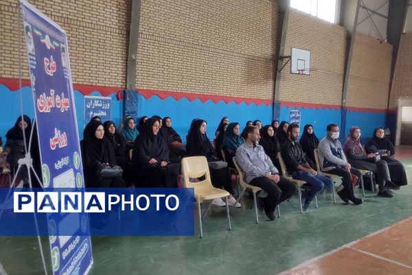 کارگاه تنیس روی میز؛ گامی برای اجرای دقیق طرح مهارت آموزی 