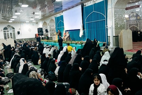 انس با قرآن در امامزاده سید حمزه