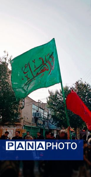 جاماندگان اربعین در شهرضا: اشک و امید در مسیر میدان حر تا امامزاده شاهرضا (ع)