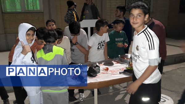 برپایی اردوی شبانه مقاومت در دبیرستان شهید بهشتی