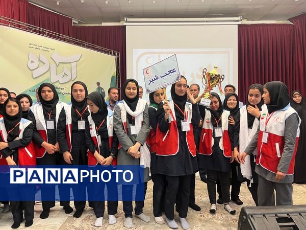 اختتامیه سیزدهمین دوره طرح دادرس دختران استان آذربایجان‌شرقی