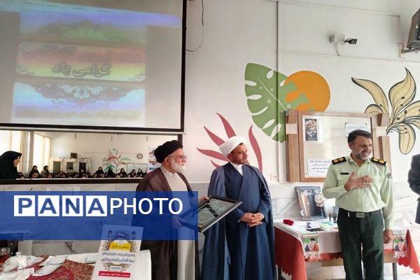 جلسه پرسش و پاسخ با حضور امام جمعه نیشابور