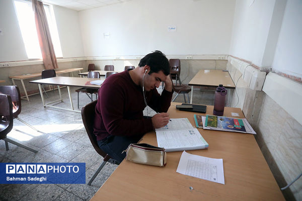 بازدید اصحاب رسانه از مدارس استعدادهای درخشان شهر تهران