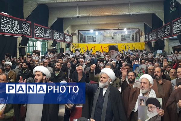 حماسه ۹ دی زنده است؛ ورامینی‌ها بار دیگر با ولایت، پیمان بستند