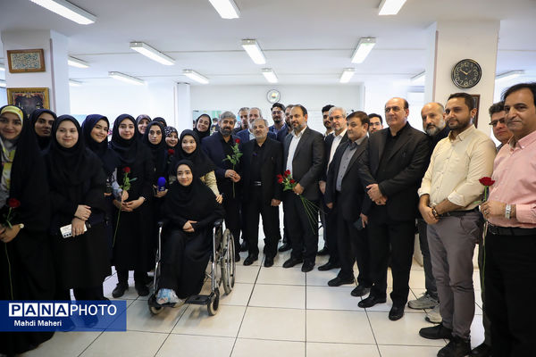 حضور وزیر آموزش و پرورش در خبرگزاری پانا به‌مناسبت روز خبرنگار