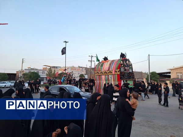 شکوه نخل‌گردانی در گناباد؛ تصویری از عشق و ارادت در محرم