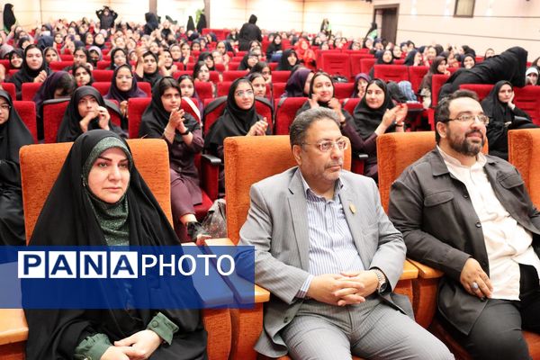 برگزاری جشن روز دختر با همکاری کانون خدمت رضوی و نهادهای آموزشی در منطقه 14 تهران 