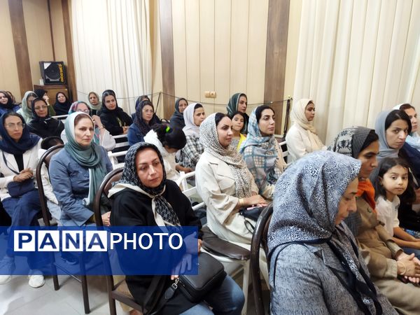 مراسم گرامیداشت و معرفی کتابهای پدر علم سم شناسی ایران در بیرجند