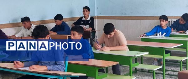 آغاز امتحانات نوبت دوم در دبیرستان ابوریحان ۲
