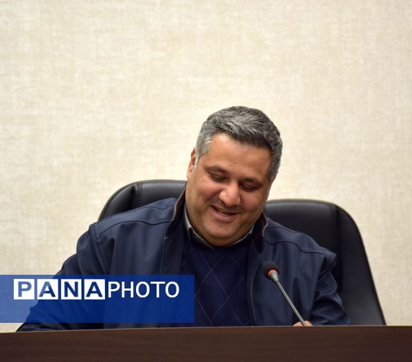 نشست هم‌اندیشی معاون استاندار با فعالان فضای مجازی در تربت حیدریه