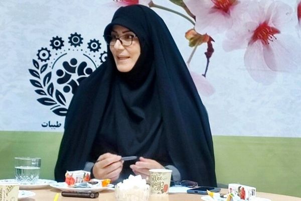 عرضه پوشاک ایرانی - اسلامی از سوی 70 غرفه در نمایشگاه «ریحانه»