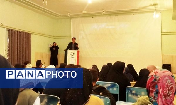 تجلیل از نوگلان سلامت و سفیران رسانه در افتتاحیه طرح اوقات فراغت 