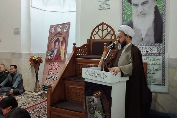 روش حکومت‌داری امام نسخه نجات کشور است