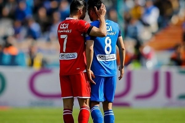 هتل مشترک استقلال، پرسپولیس و داوران دربی در اراک!