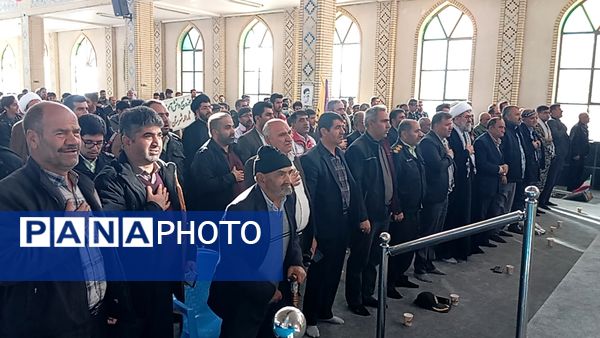 اجتماع بزرگ بسیجیان شهرستان بن 