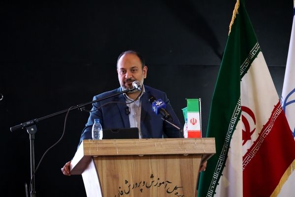 هدف از سفر به شیراز دیدار و گفتگو با دانش آموزان، مربیان و مشاوران پرورشی