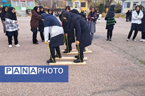 اعزام دانش‌آموزان پردیس به اردوی تمشک