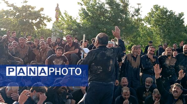 زنان و مردان بن در آیین گل‌زنی؛ هم‌نوا با کاروان کربلا