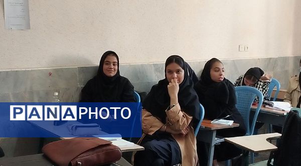 آمادگی پیش از مانور زلزله در هنرستان کاردانش حافظ 