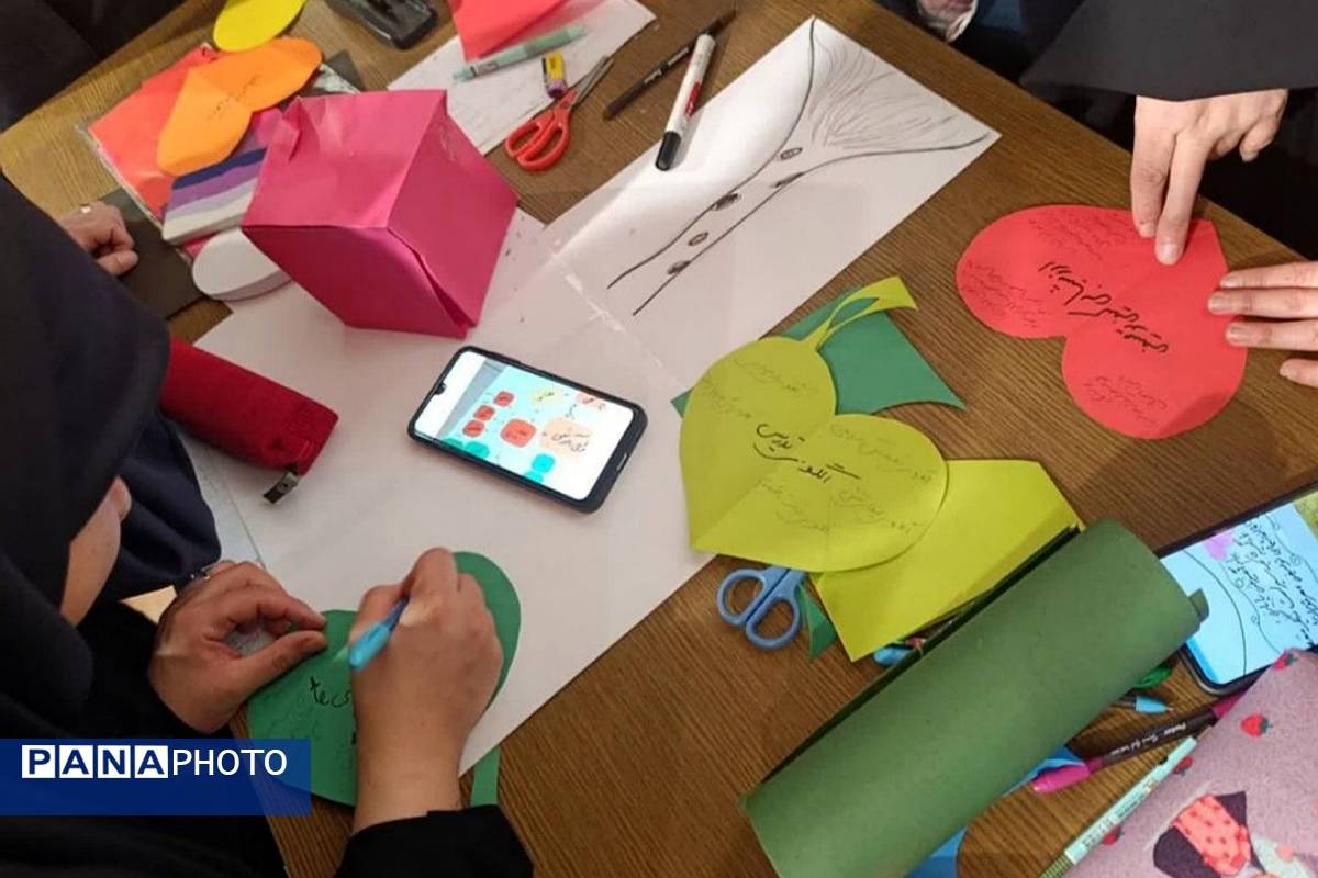  سلسله کارگاه‌های توانمندسازی طرح توانا ویژه آموزگاران ابتدایی ناحیه یک شهرری