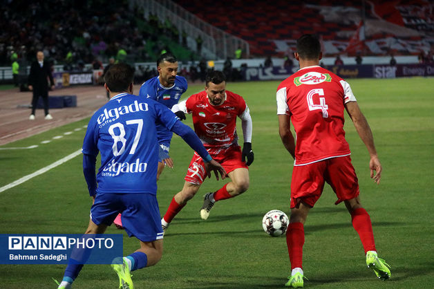 واکنش تند یک پرسپولیسی به نرمش کمیته انضباطی‌/ قلیچ: محرومیت سروش رفیعی ‌کافی نیست، این برخورد خطرناک است