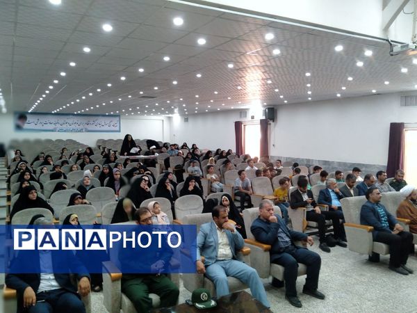 مراسم اختتامیه کلاس‌های تابستانی دارالقرآن بسیج شهرستان خلیل‌آباد