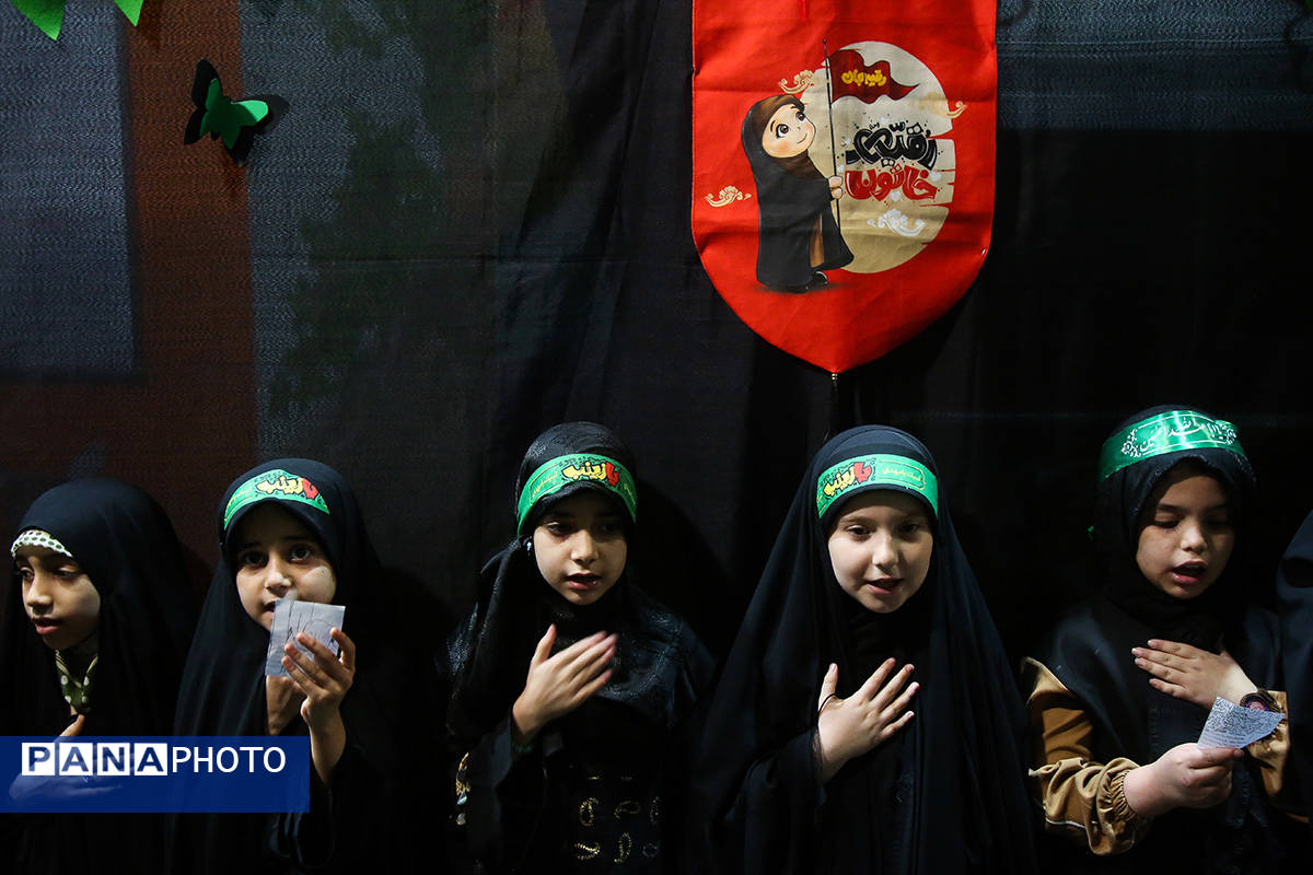 عزاداری کودکان هیات «زیر گنبد طلا» برای دختر سه ساله امام حسین(ع)