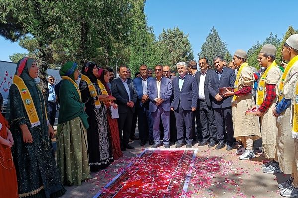 آیین گرامیداشت تجلیل از معلمان نمونه کشوری کهگیلویه و بویراحمد