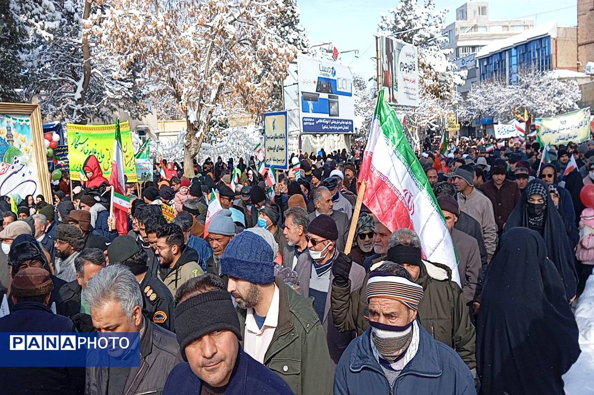 برگزاری راهپیمایی ۲۲ بهمن ماه در شهرستان نیشابور 