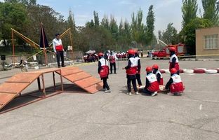 دختران اندیکا، برنده جام بشردوستی 