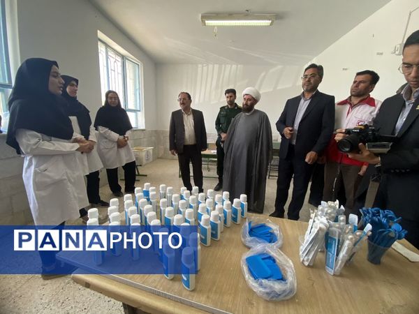 اعزام کاروان سلامت جمعیت هلال احمر مانه و سملقان به مناطق محروم بربر قلعه