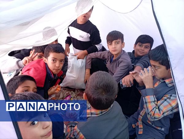 اردوی درون مدرسه ای روز دانش آموز در دبستان شهید پسندیده فدافن 