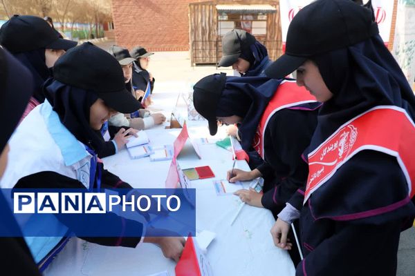 انتخابات شورای دانش‌آموزی در بیش از ۶۰۰۰ مدرسه استان آذربایجان شرقی 