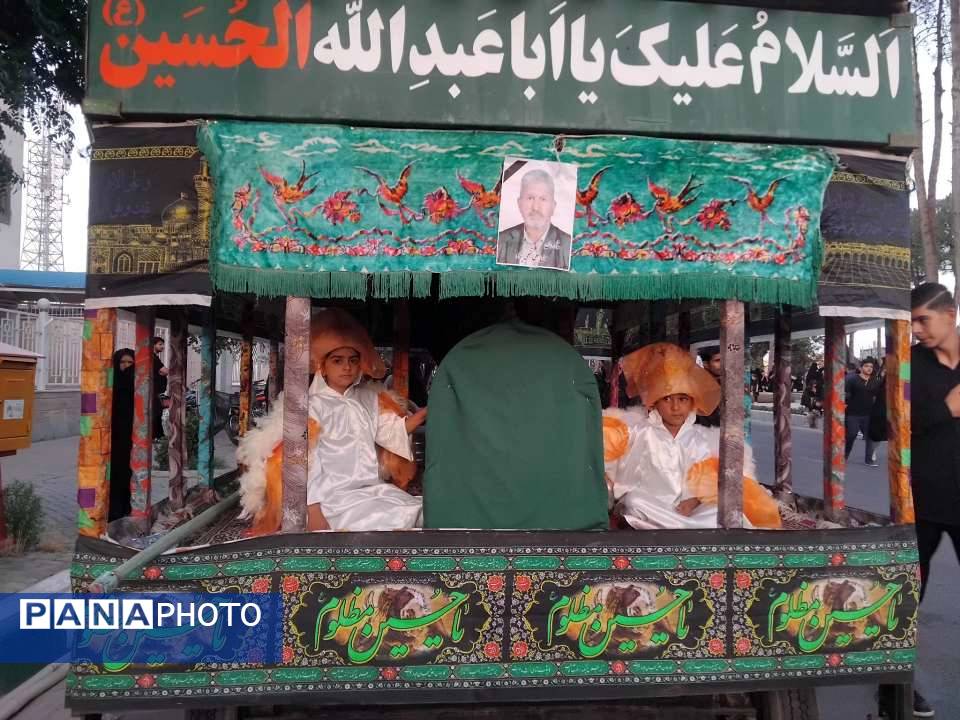 حضور پررنگ مردم شهرستان خلیل آباد در همایش بزرگ عاشورای حسینی