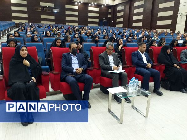 برگزاری نشست تخصصی مدیران مدارس  ملارد 