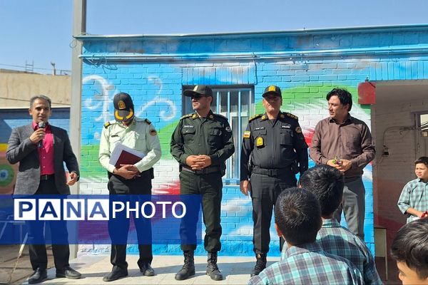 گرامیداشت هفته فراجا در دبستان های جعفریه و شیخ جنید شهرستان پیشوا