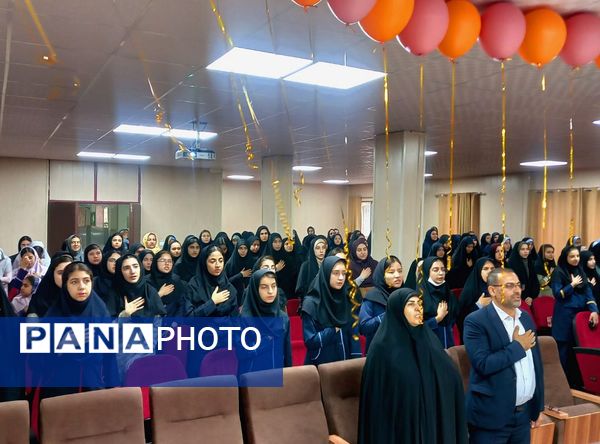 برگزاری مراسم تجلیل از برگزیدگان مسابقات قرآنی و فرهنگی ،هنری