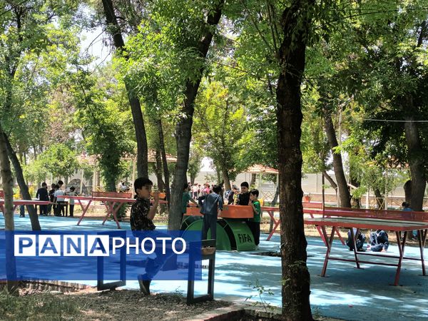 اردوی دانش‌آموزان مدرسه پسرانه مبین در پارک جنگلی شیروان