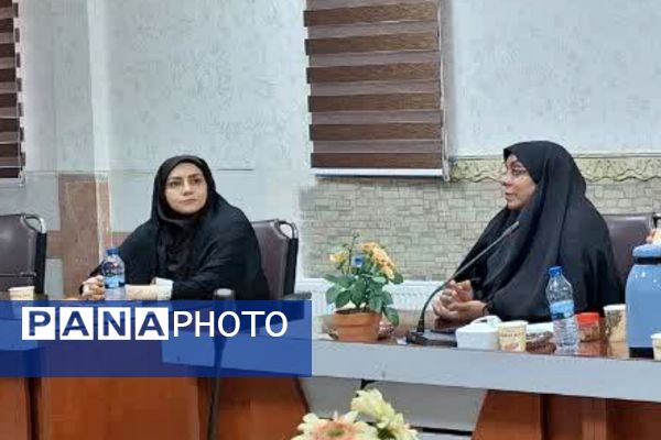 برگزاری جلسه با مدیران مدارس با محوریت طرح میدان پویا