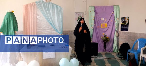 جشن باشکوه میلاد حضرت زهرا (س) در دبیرستان فاطمه‌الزهرا(س)