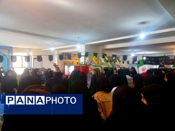 تشییع شهید گمنام در دبیرستان دخترانه شاهد قهرمان ایزدی ناحیه 3 شیراز