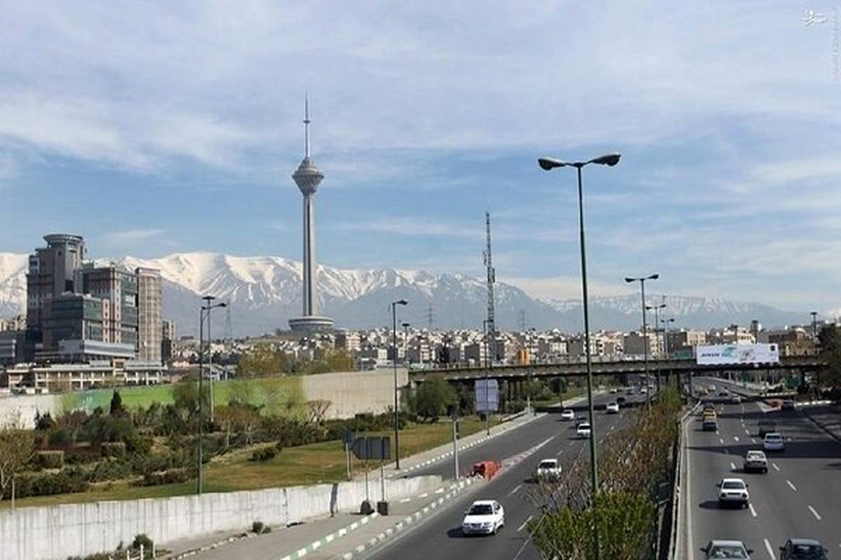 ترافیک روان در اکثر معابر و بزرگراههای پایتخت