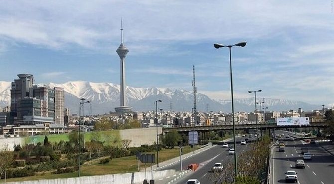 ترافیک روان در اکثر معابر و بزرگراه‌های پایتخت