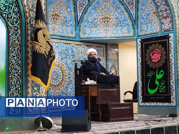 مراسم احیای شب های قدر در آرامگاه شهید سید حسن مدرس (ره) شهرستان کاشمر 