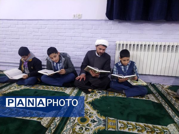 دومین جلسه گفتمان دینی  دبستان پسرانه فضیلت