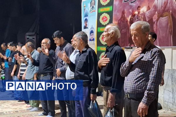 عزاداری سالار شهیدان شب سوم محرم در دبیرستان شهید دستغیب ناحیه۳ شیراز 