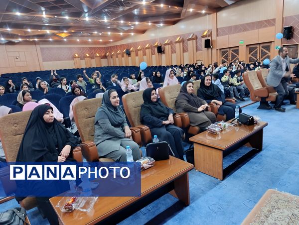 برگزاری جشن شکوفه ها در بجنورد