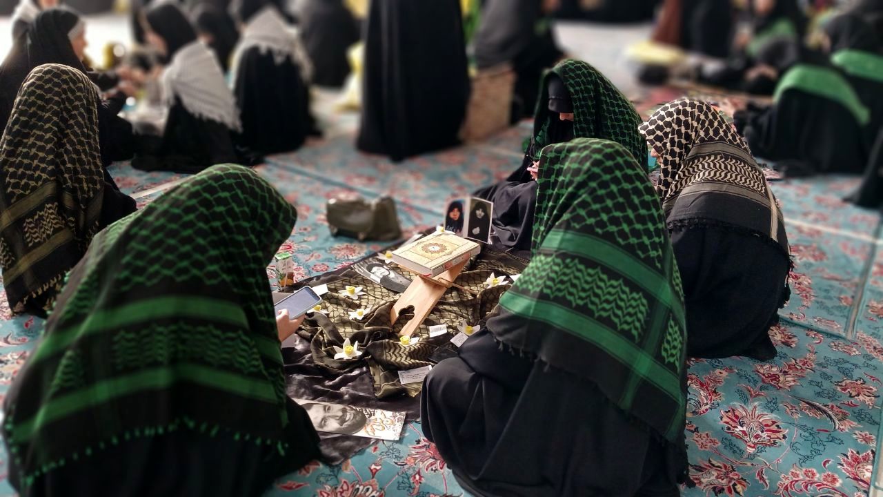 برگزاری اجتماع بزرگ حلقه صالحین در مصلی کرج 